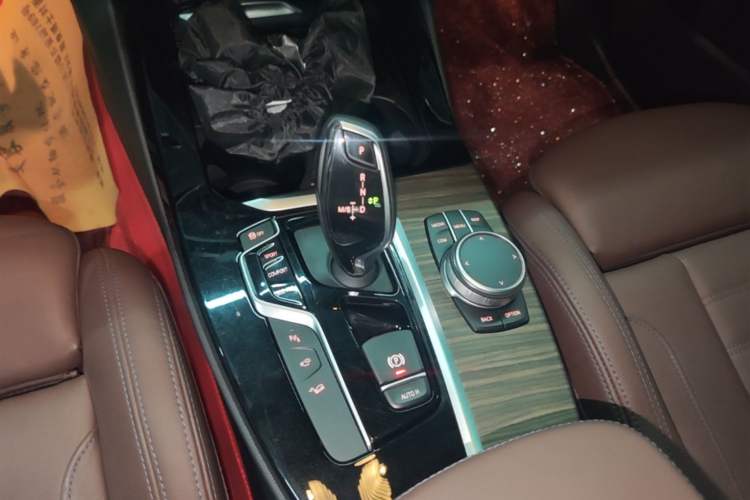 Used BMW X3 2020 xDrive28i Luxury Package Gear Lever