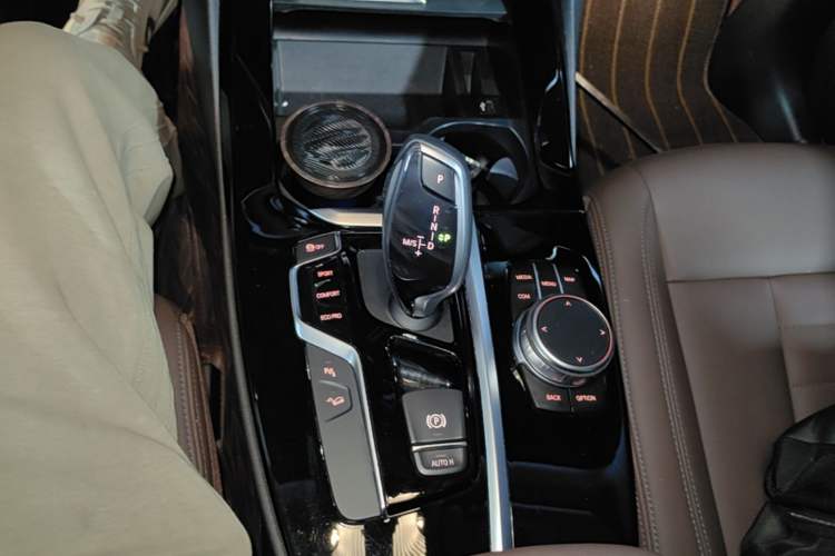 Used BMW X3 2020 xDrive25i M Sport Package Gear Lever