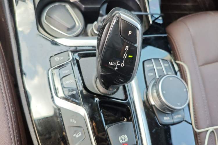Used BMW X3 2020 xDrive25i Luxury Package Gear Lever