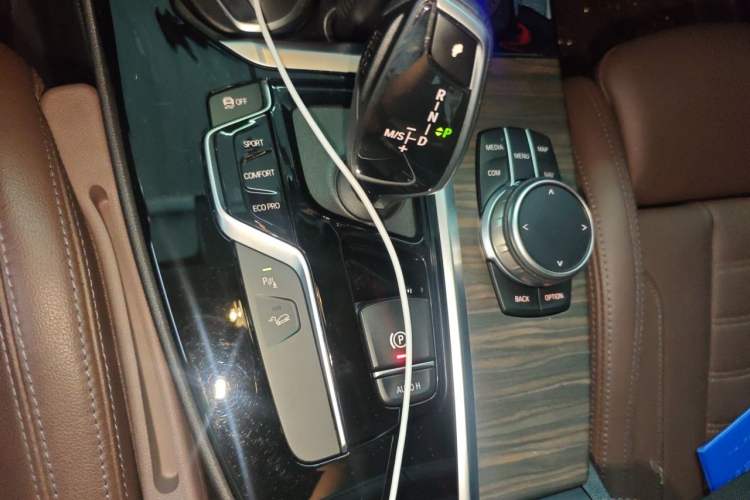 Used BMW X3 2020 xDrive28i Luxury Package Gear Lever