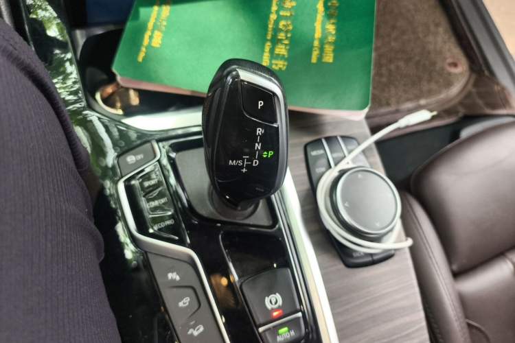 Used BMW X3 2020 xDrive28i M Sport Package Gear Lever