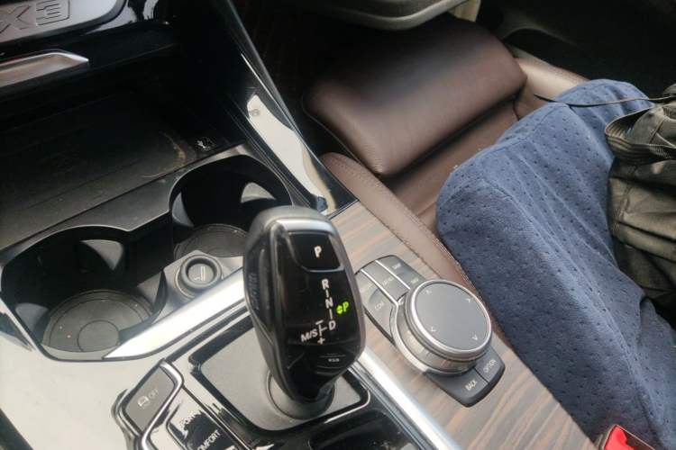 Used BMW X3 2020 xDrive28i M Sport Package Gear Lever
