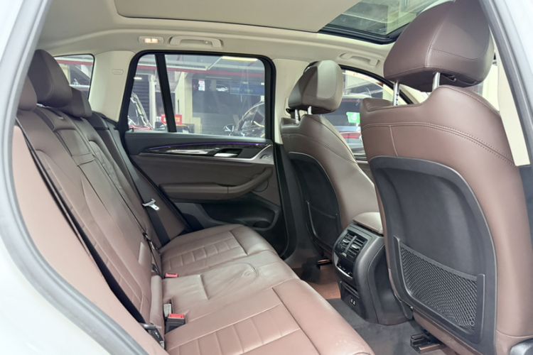 Used BMW X3 2020 xDrive30i Luxury Model with M Sport Package Headliner