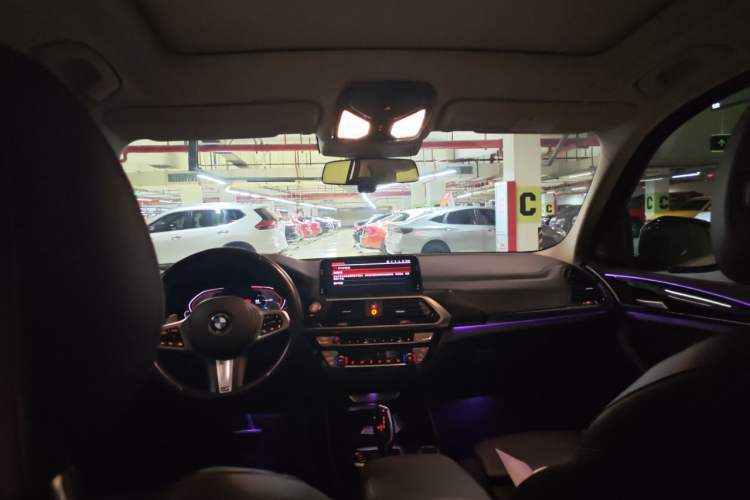 Used BMW X3 2020 xDrive30i Luxury Model with M Sport Package Headliner
