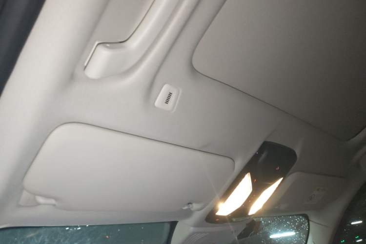 Used BMW X3 2020 xDrive25i M Sport Package Headliner