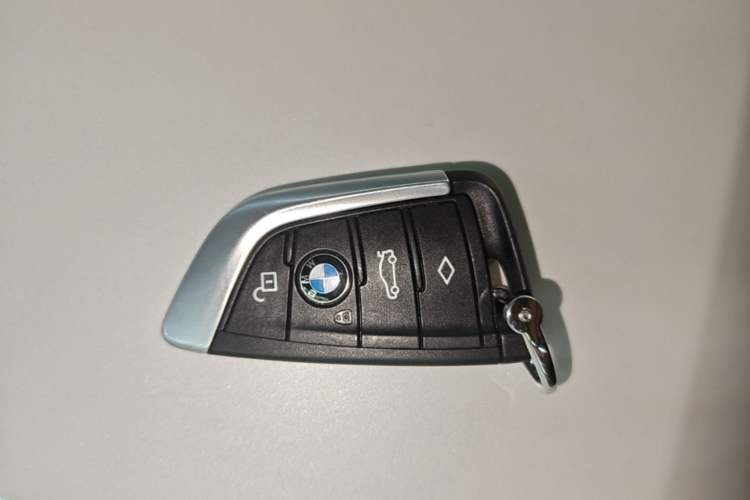 Used BMW X3 2020 xDrive30i Luxury Model with M Sport Package Interior 1