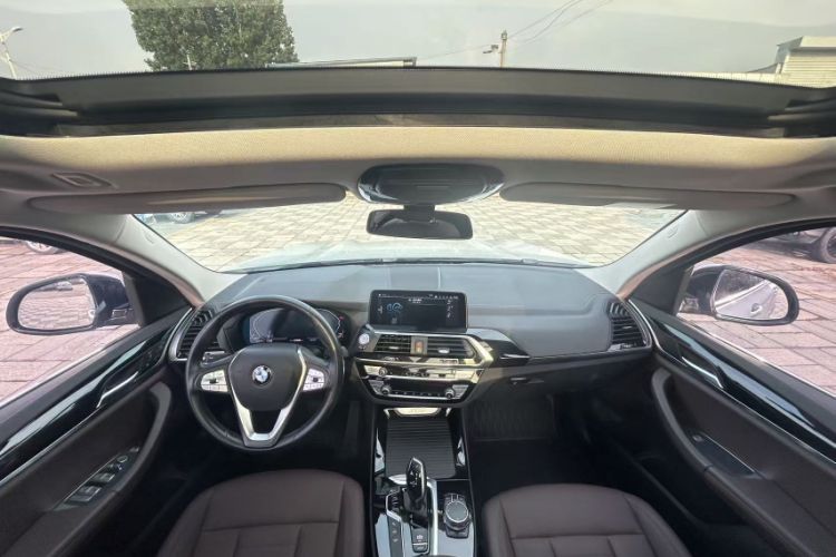 Used BMW X3 2020 xDrive25i Luxury Package Interior 1