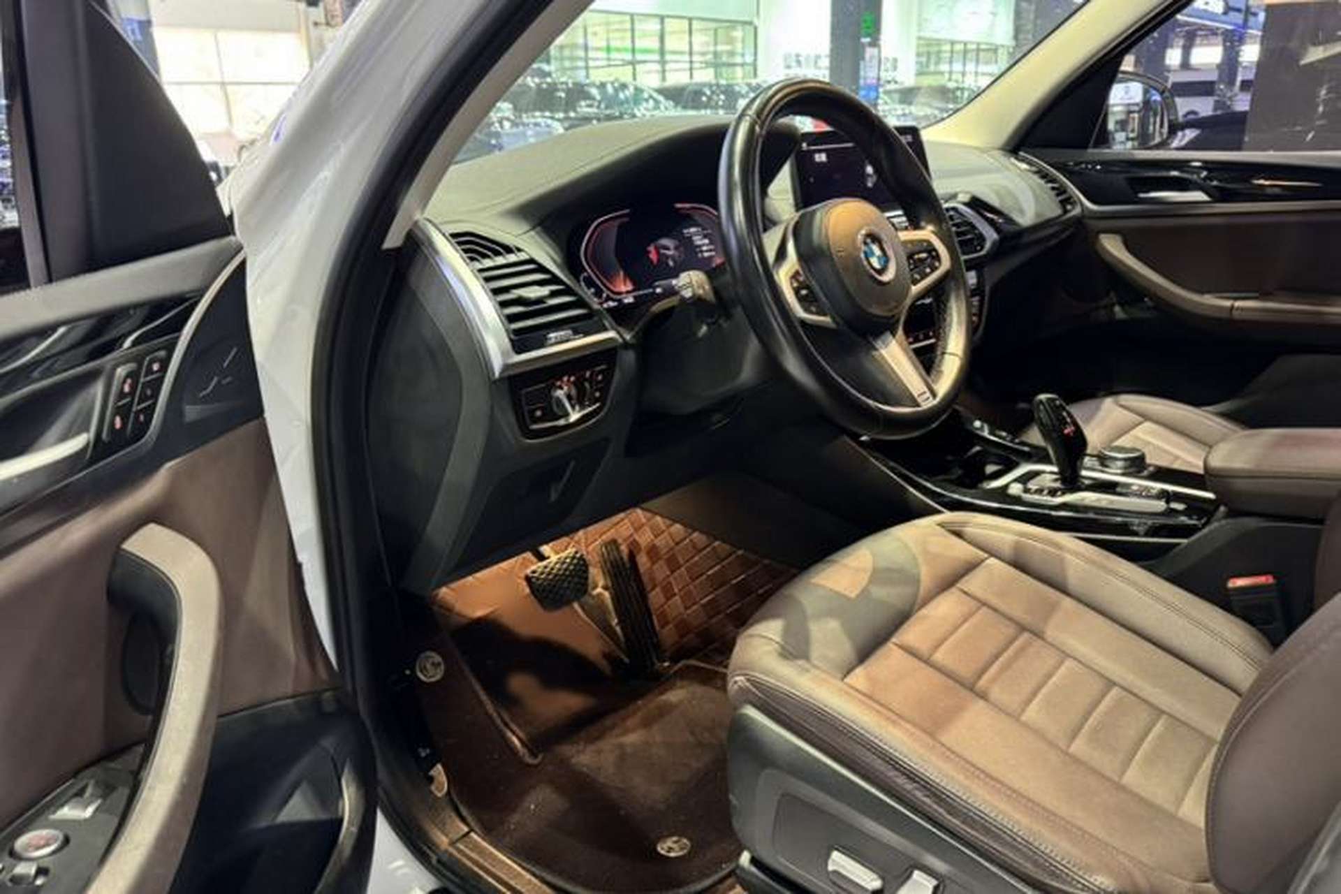 Used BMW X3 2020 xDrive25i M Sport Package Interior 1