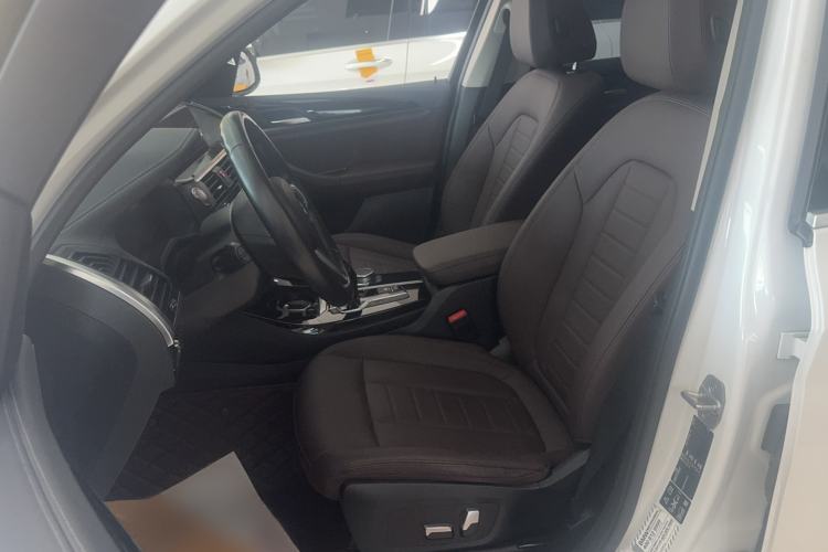 Used BMW X3 2020 xDrive25i M Sport Package Interior 1
