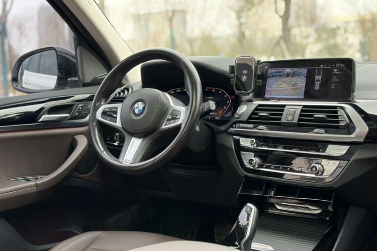 Used BMW X3 2020 xDrive25i M Sport Package Interior 11