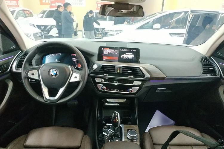 Used BMW X3 2020 xDrive28i Luxury Package Interior 2