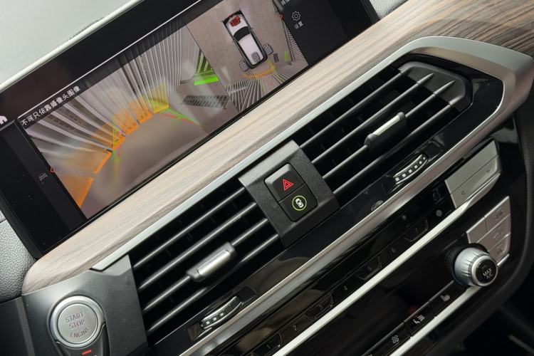 Used BMW X3 2020 xDrive28i Luxury Package Interior 2