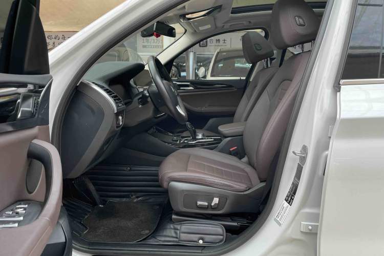 Used BMW X3 2020 xDrive25i Luxury Package Interior 2