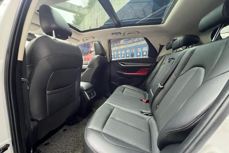 Used BMW X3 2020 xDrive28i Luxury Package Interior 2