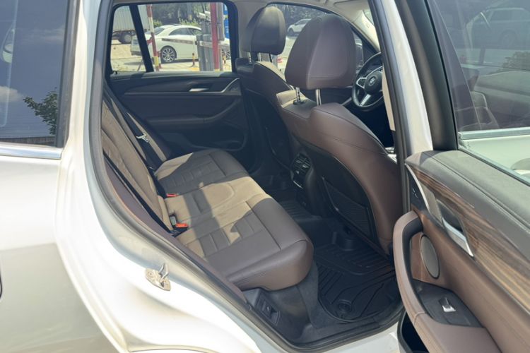 Used BMW X3 2020 xDrive28i M Sport Package Interior 2
