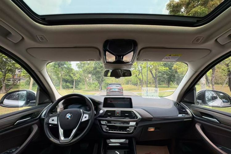 Used BMW X3 2020 xDrive28i Luxury Package Interior 3