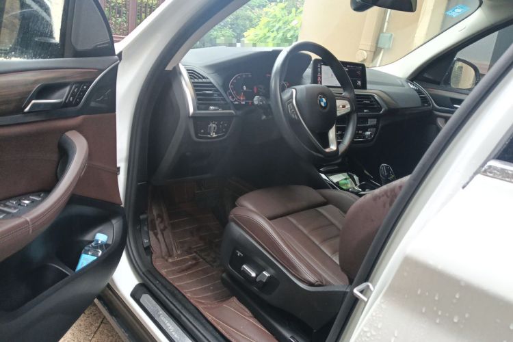 Used BMW X3 2020 xDrive28i Luxury Package Interior 3
