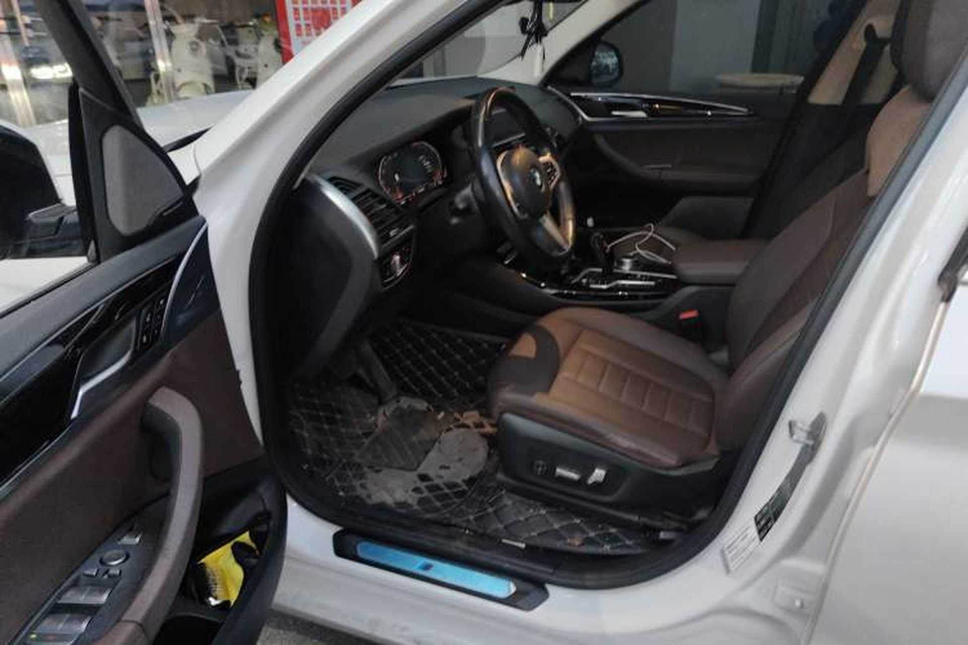 Used BMW X3 2020 xDrive25i M Sport Package Interior 3