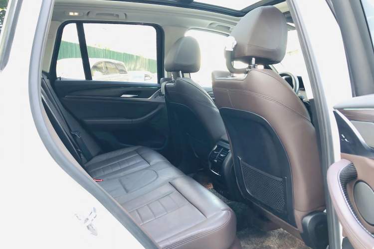 Used BMW X3 2020 xDrive28i M Sport Package Interior 3