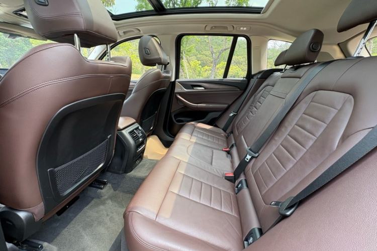 Used BMW X3 2020 xDrive28i Luxury Package Interior 4