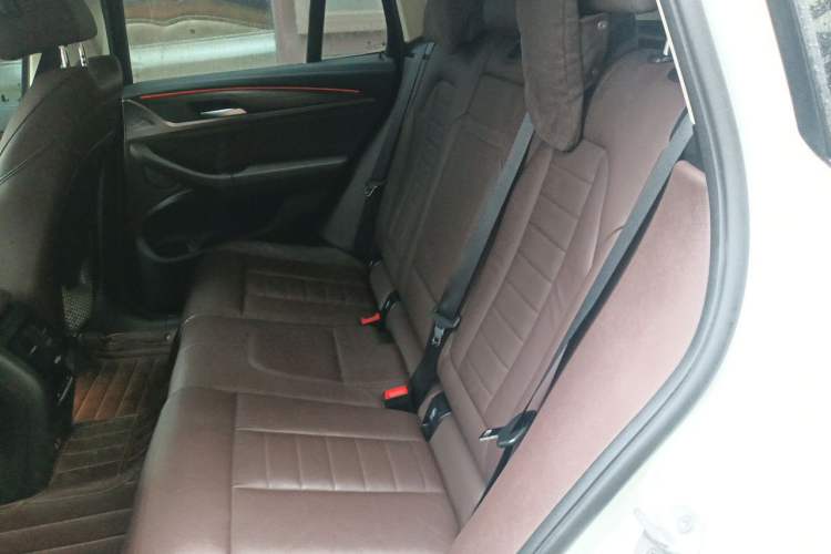 Used BMW X3 2020 xDrive28i Luxury Package Interior 4