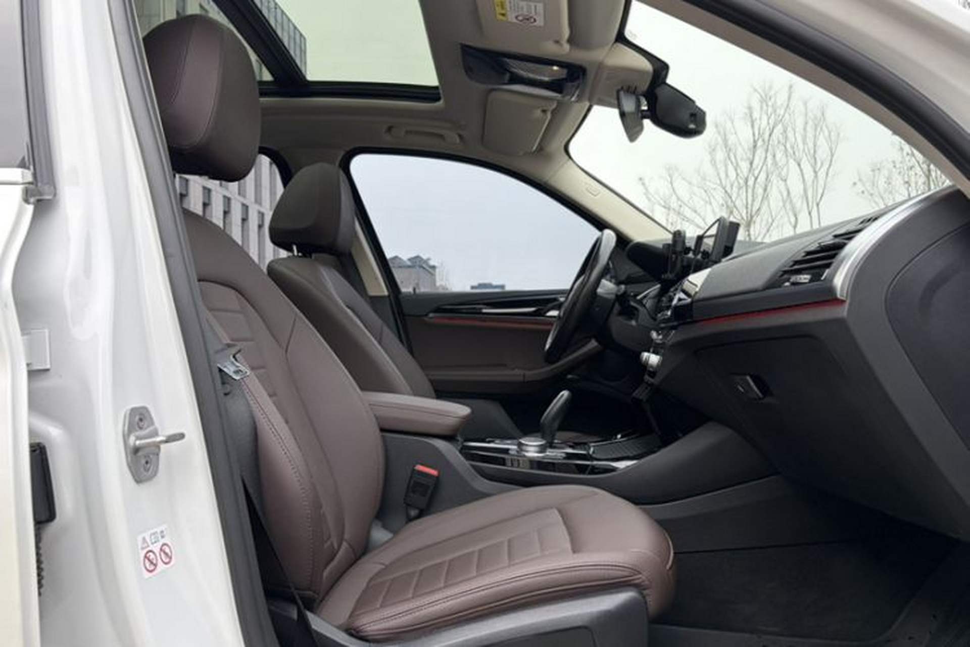 Used BMW X3 2020 xDrive25i M Sport Package Interior 4