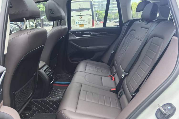 Used BMW X3 2020 xDrive25i M Sport Package Interior 4