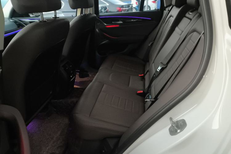 Used BMW X3 2020 xDrive25i M Sport Package Interior 4