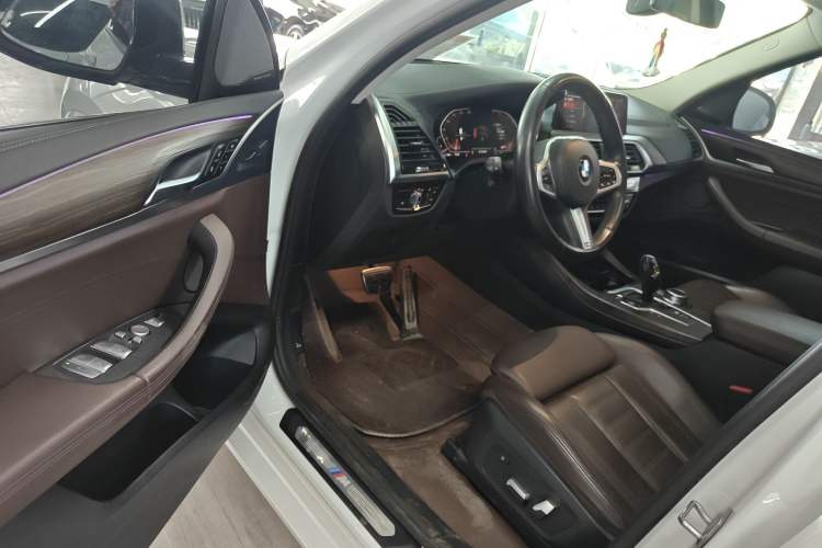 Used BMW X3 2020 xDrive28i M Sport Package Interior 4