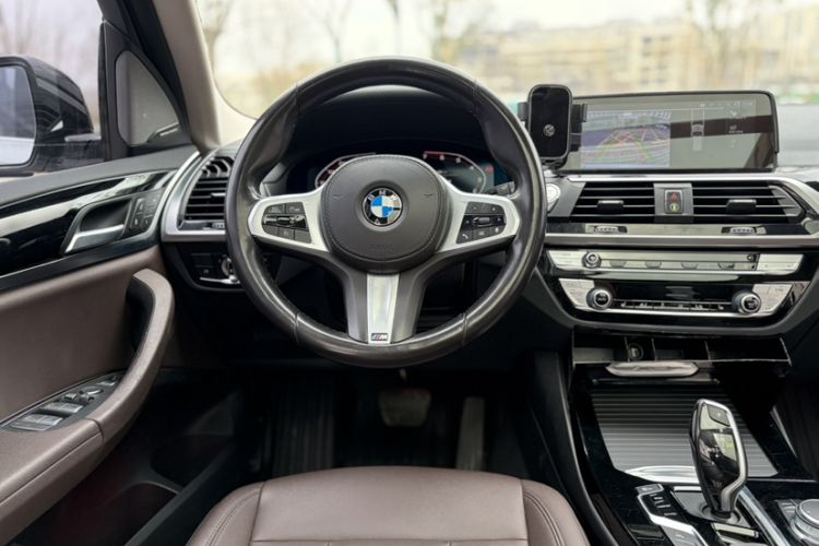 Used BMW X3 2020 xDrive25i M Sport Package Interior 5