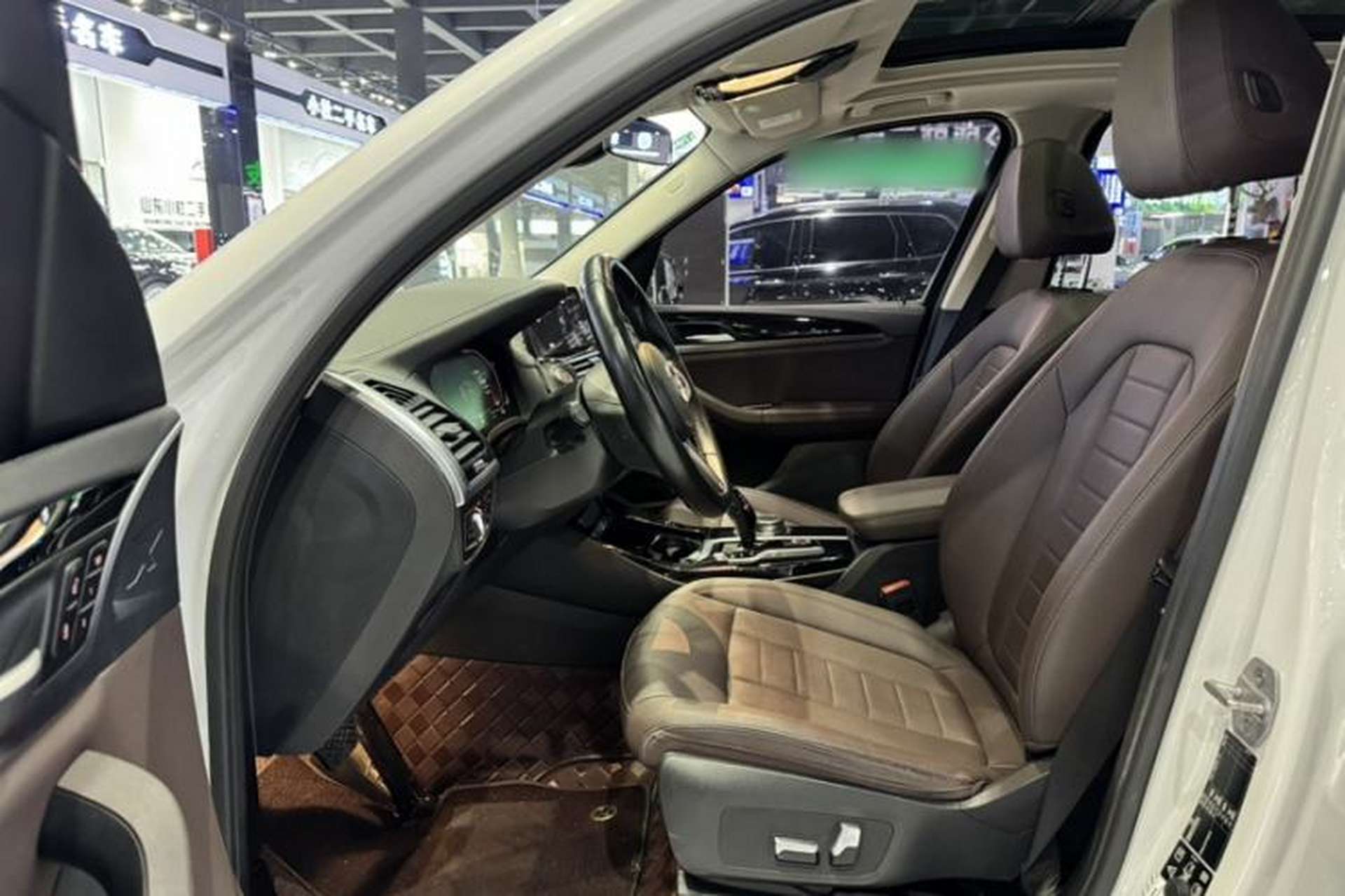 Used BMW X3 2020 xDrive25i M Sport Package Interior 6