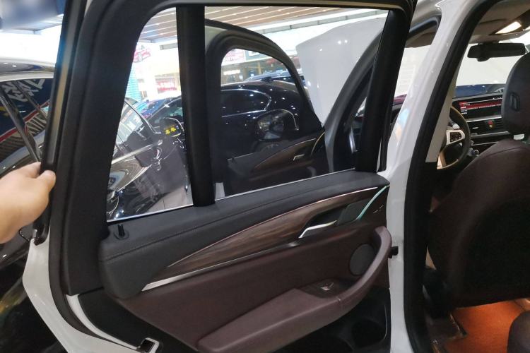 Used BMW X3 2020 xDrive28i M Sport Package Interior 8
