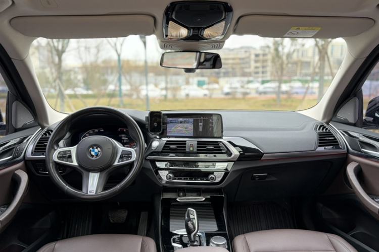Used BMW X3 2020 xDrive25i M Sport Package Interior 9