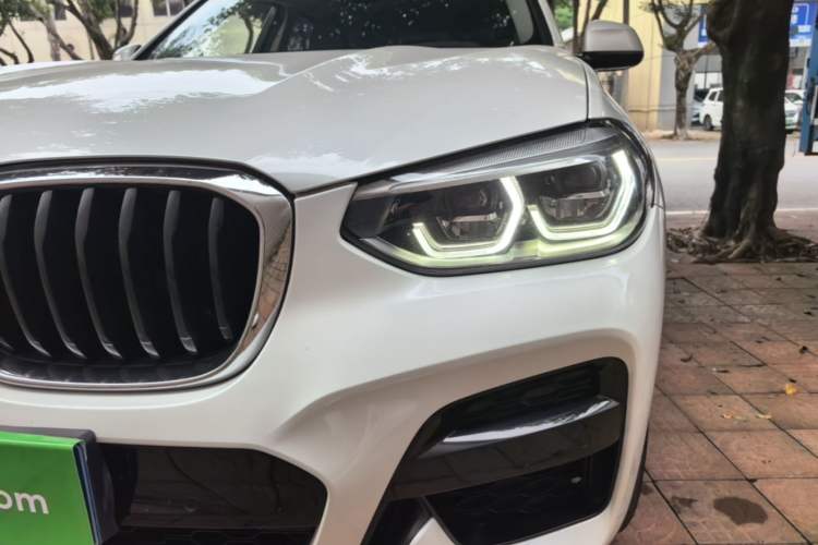 Used BMW X3 2020 xDrive30i Luxury Model with M Sport Package Left Front Headlight
