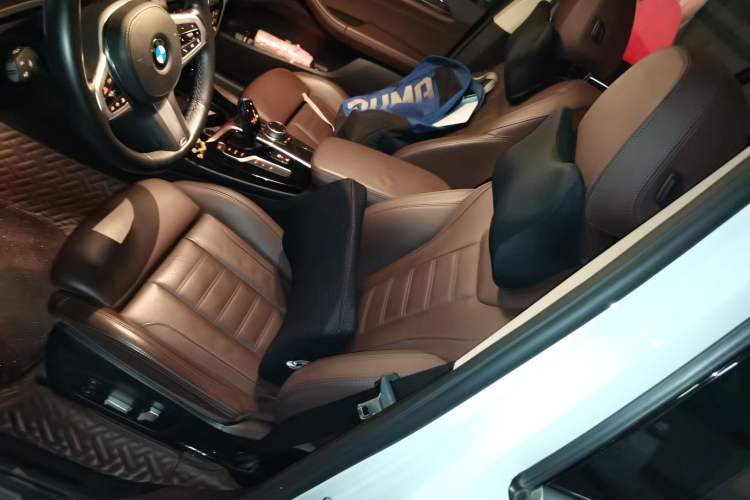 Used BMW X3 2020 xDrive30i Luxury Model with M Sport Package Left Front Seat