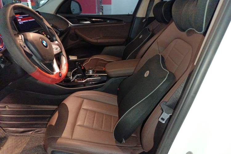 Used BMW X3 2020 xDrive25i Luxury Package Left Front Seat