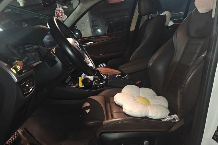 Used BMW X3 2020 xDrive28i Luxury Package Left Front Seat