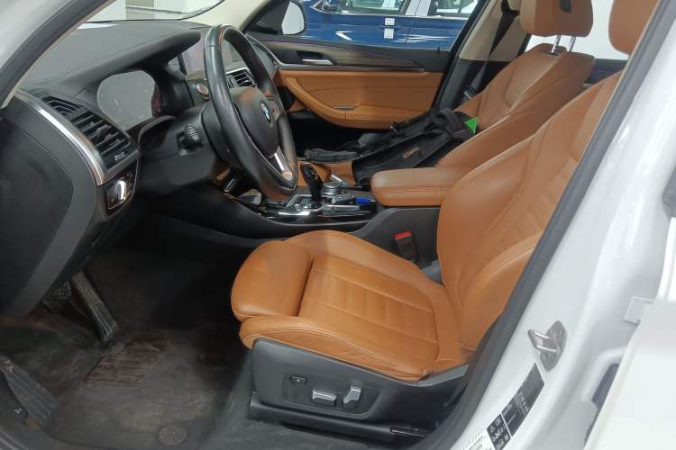 Used BMW X3 2020 xDrive28i Luxury Package Left Front Seat