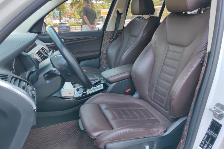 Used BMW X3 2020 xDrive28i Luxury Package Left Front Seat