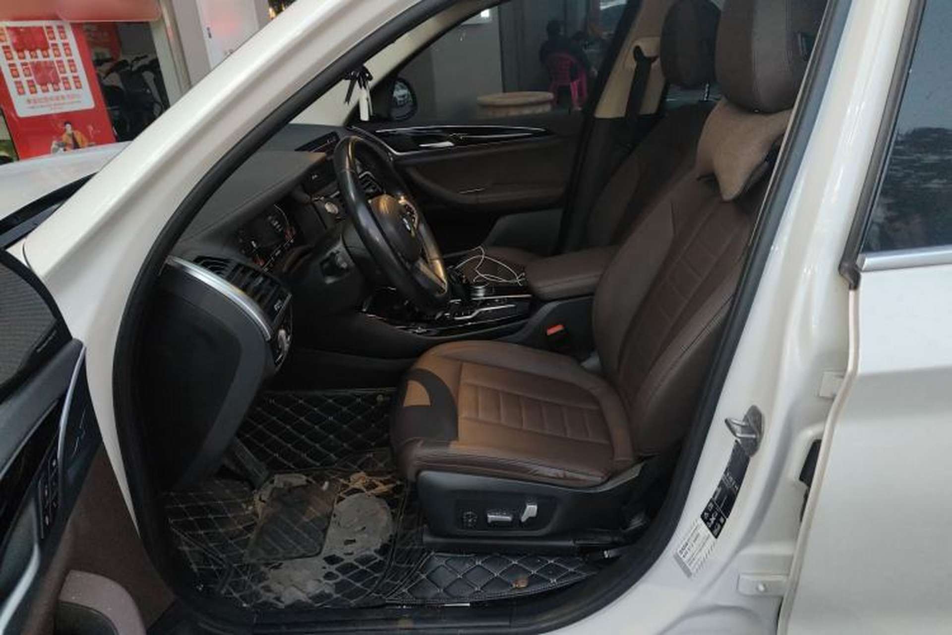 Used BMW X3 2020 xDrive25i M Sport Package Left Front Seat