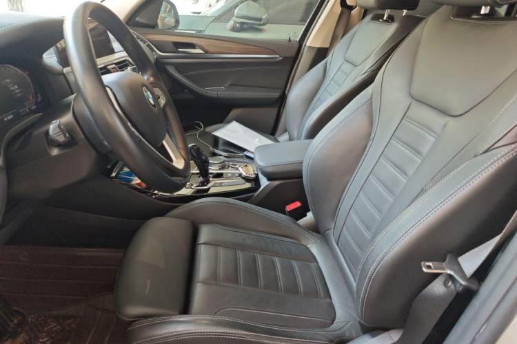 Used BMW X3 2020 xDrive28i Luxury Package Left Front Seat