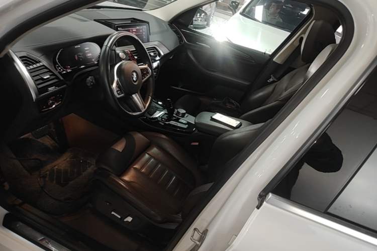 Used BMW X3 2020 xDrive28i M Sport Package Left Front Seat