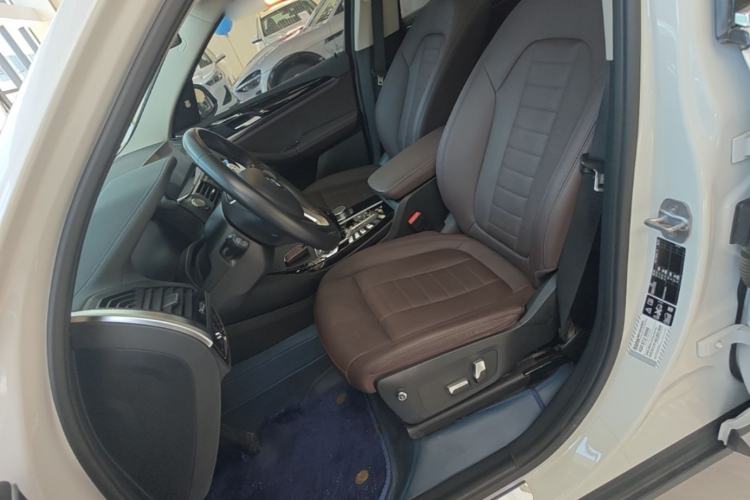 Used BMW X3 2020 xDrive25i Luxury Package Left Front Seat