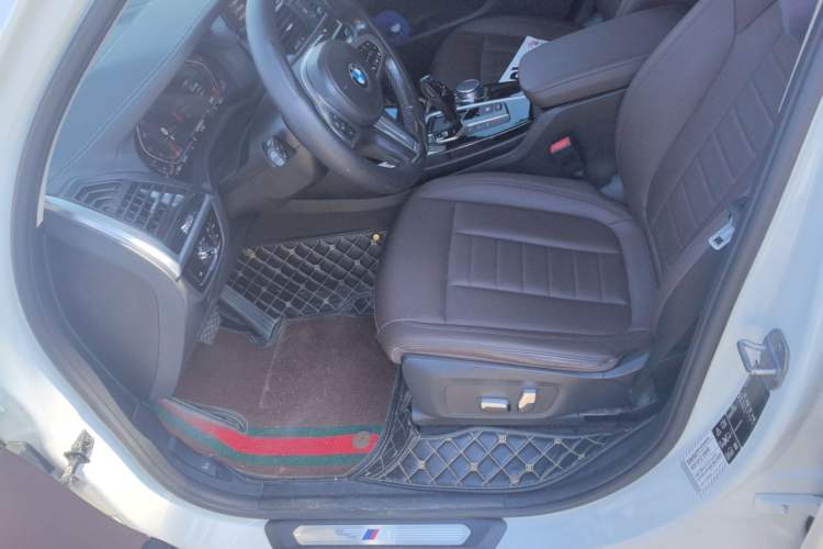 Used BMW X3 2020 xDrive25i M Sport Package Left Front Seat