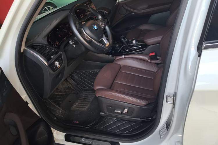 Used BMW X3 2020 xDrive28i Luxury Package Left Front Seat