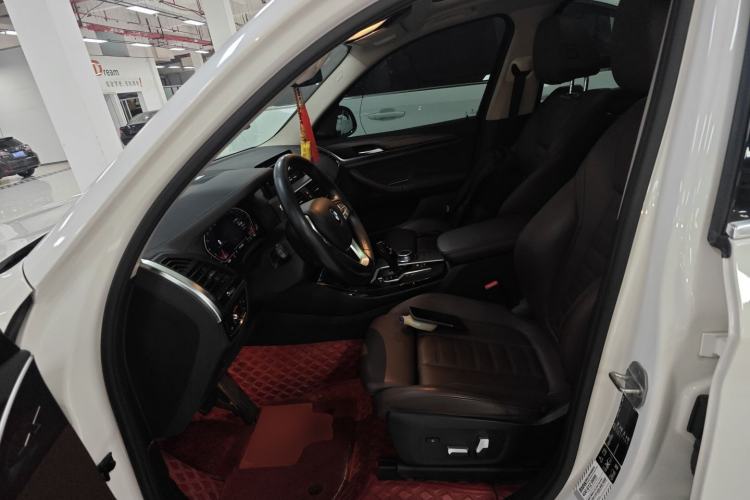 Used BMW X3 2020 xDrive28i Luxury Package Left Front Seat