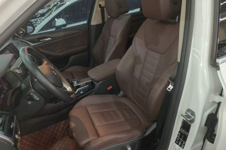 Used BMW X3 2020 xDrive28i Luxury Package Left Front Seat
