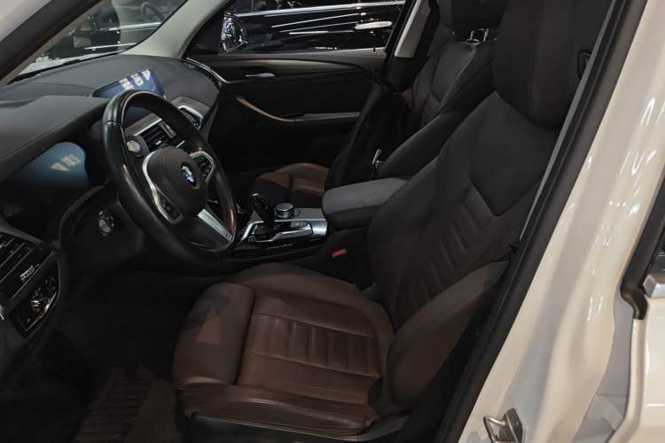 Used BMW X3 2020 xDrive28i M Sport Package Left Front Seat