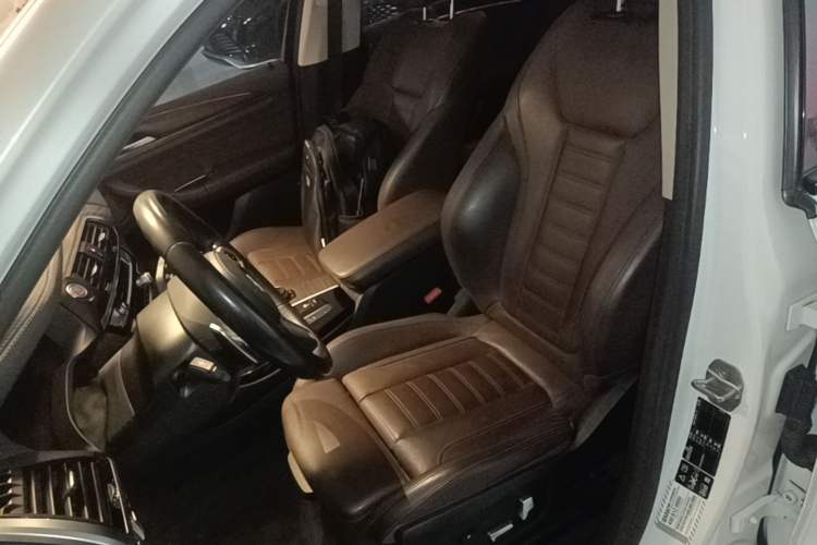 Used BMW X3 2020 xDrive28i M Sport Package Left Front Seat
