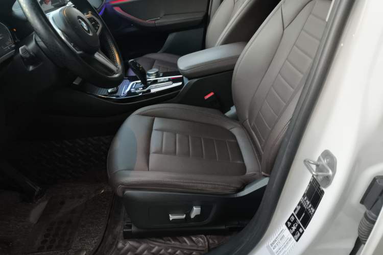 Used BMW X3 2020 xDrive25i M Sport Package Left Front Seat